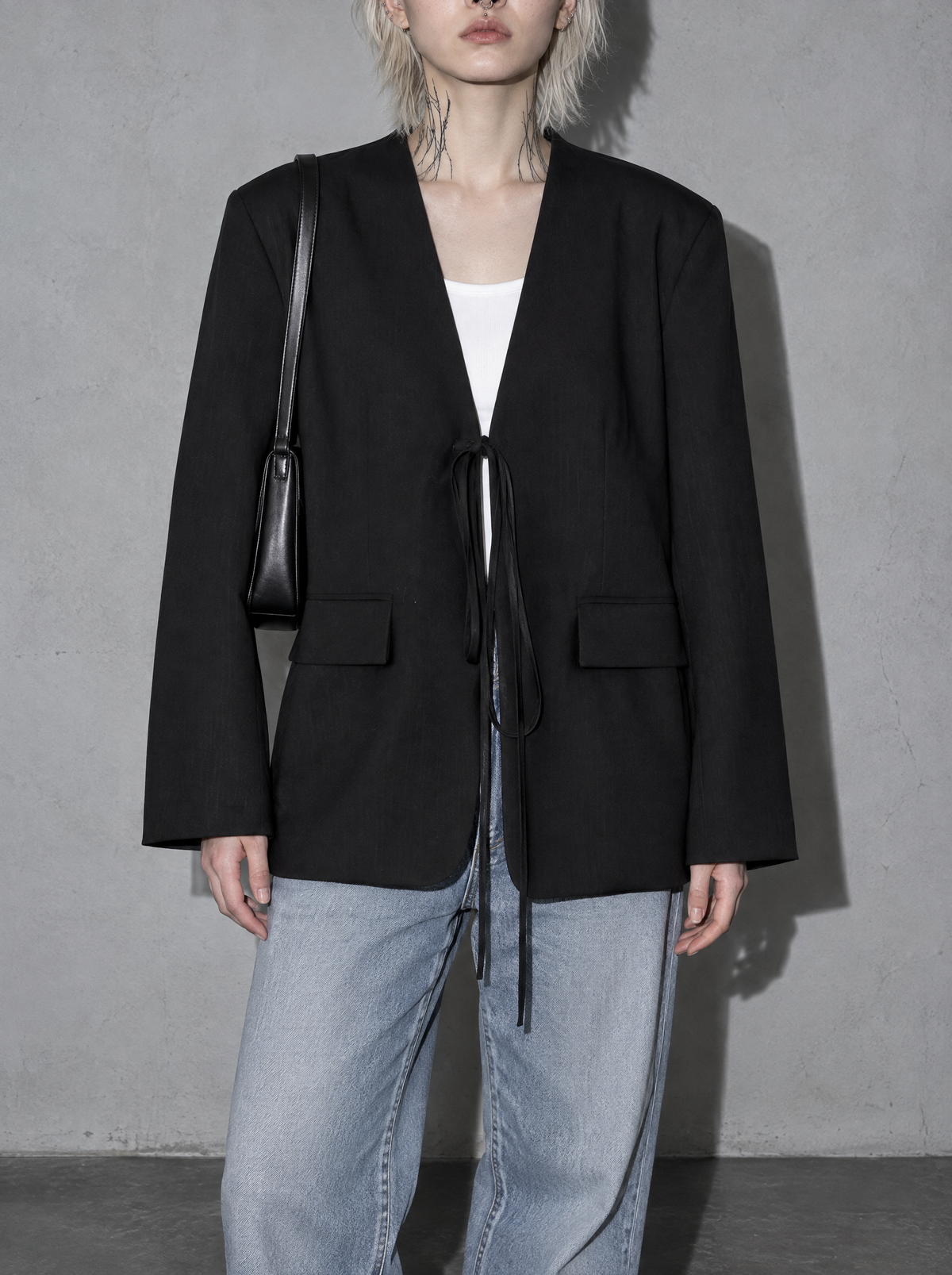 Cool flash studio · Streetstyle Black bust to thigh