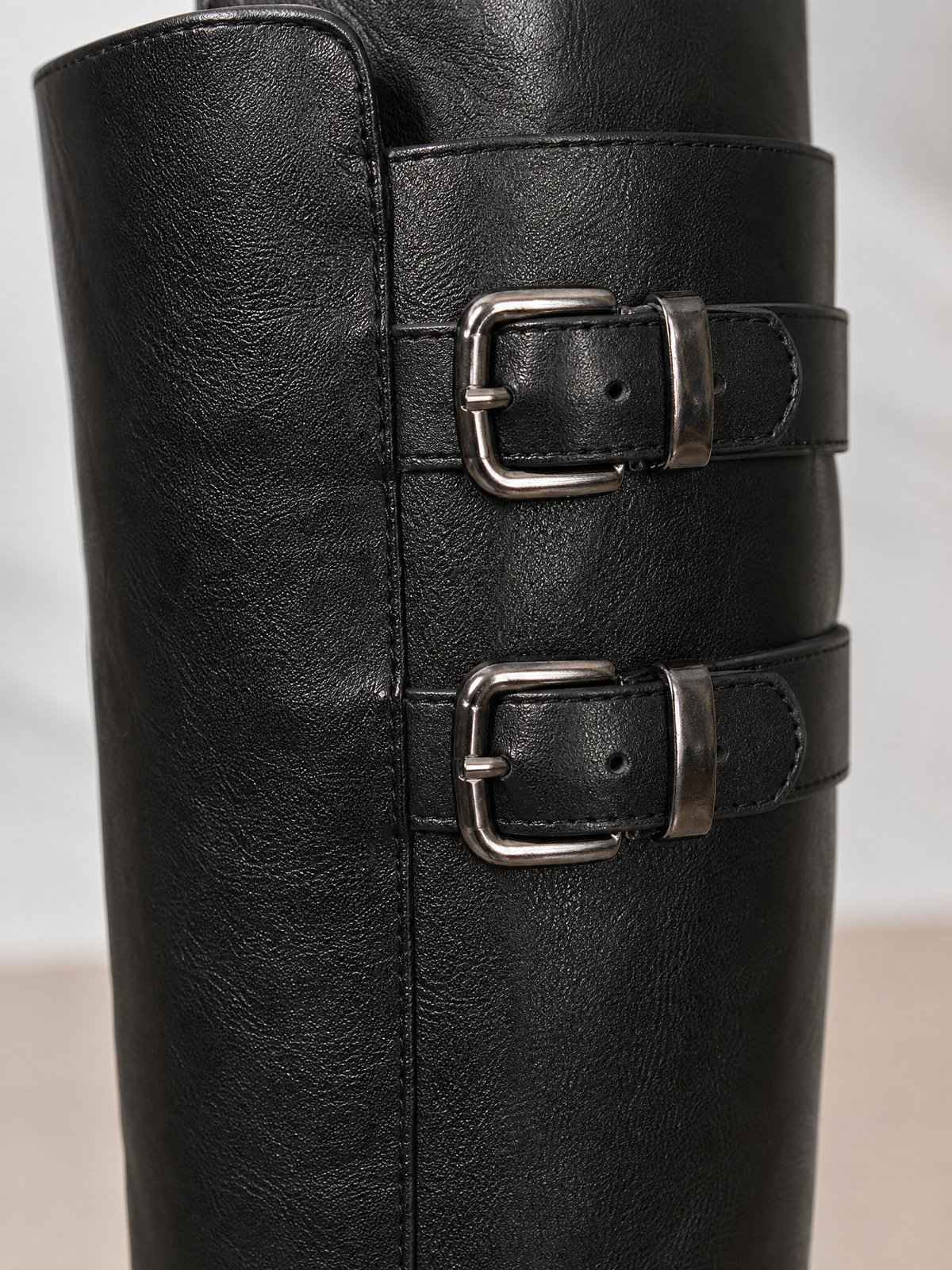 Retro Chunky-Soled High-Cut Equestrian Boots For Women - Black - buckled shaft straps detail