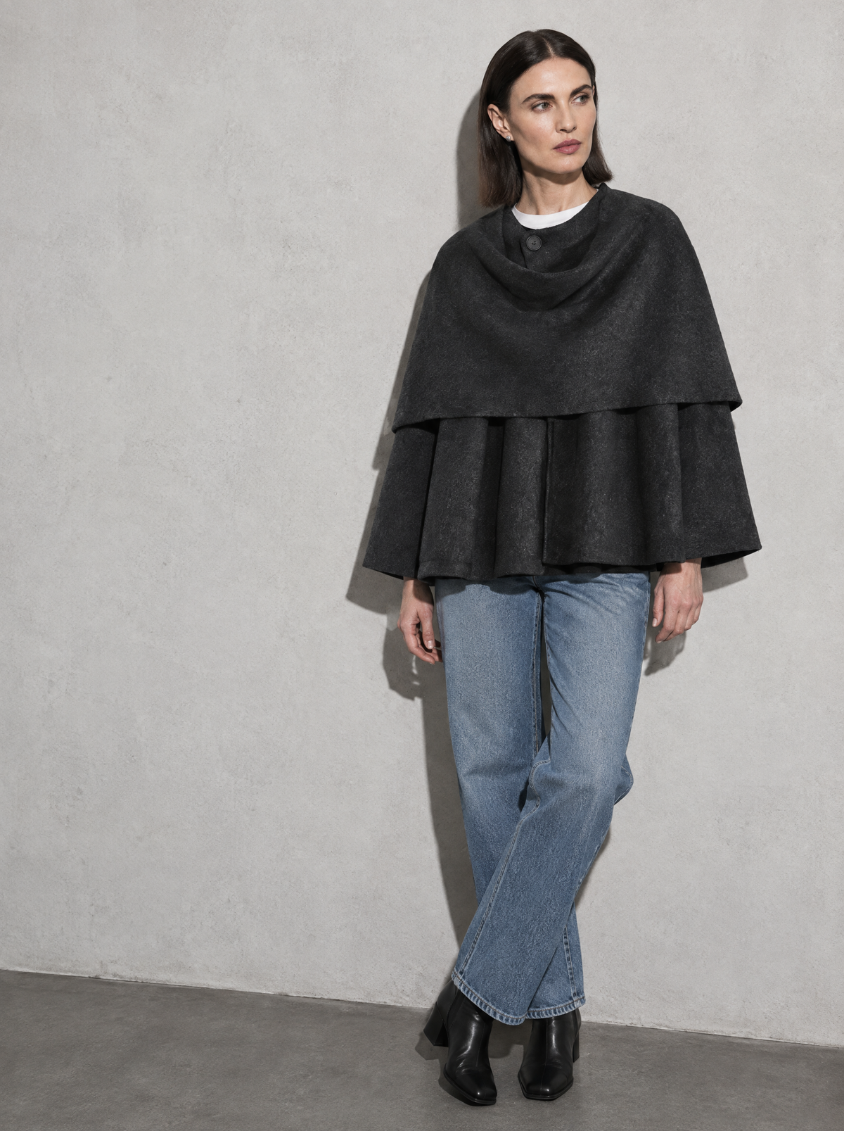 Cool flash studio · Streetstyle Grey seated or lean