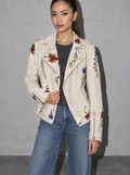 Cool flash studio · Streetstyle Beige bust to thigh