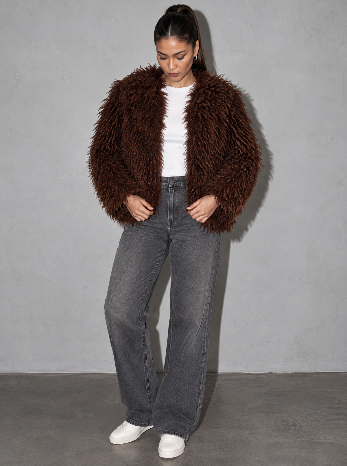 Brown shaggy jacket — gesture view, cool flash streetstyle