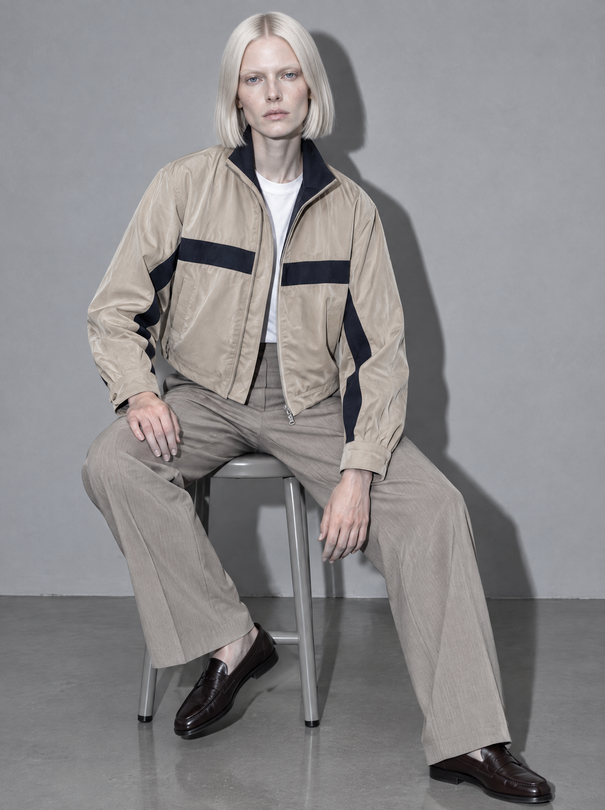 Women's Jacket Colour Block Bomber Stand Collar Zip — Single — seated or lean