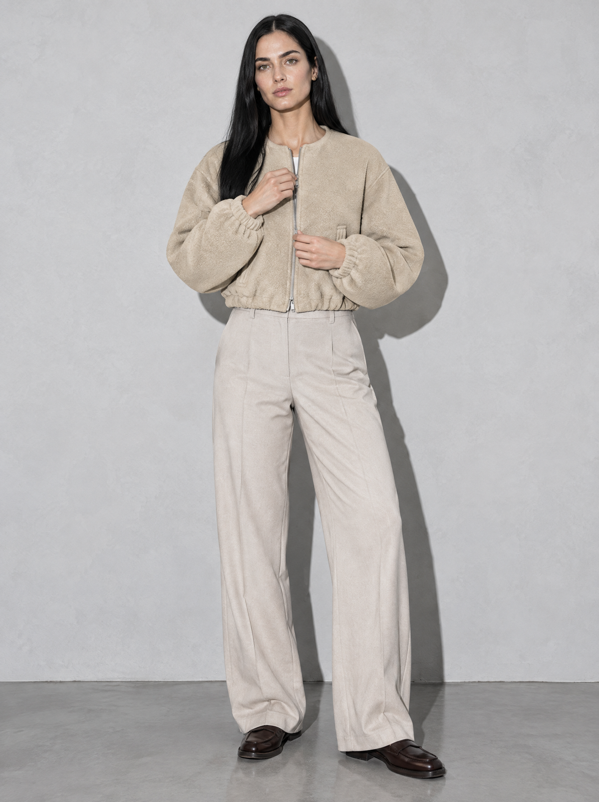 Women's Jacket Fleece Bomber Cropped Zip Collarless — Khaki — adjusting