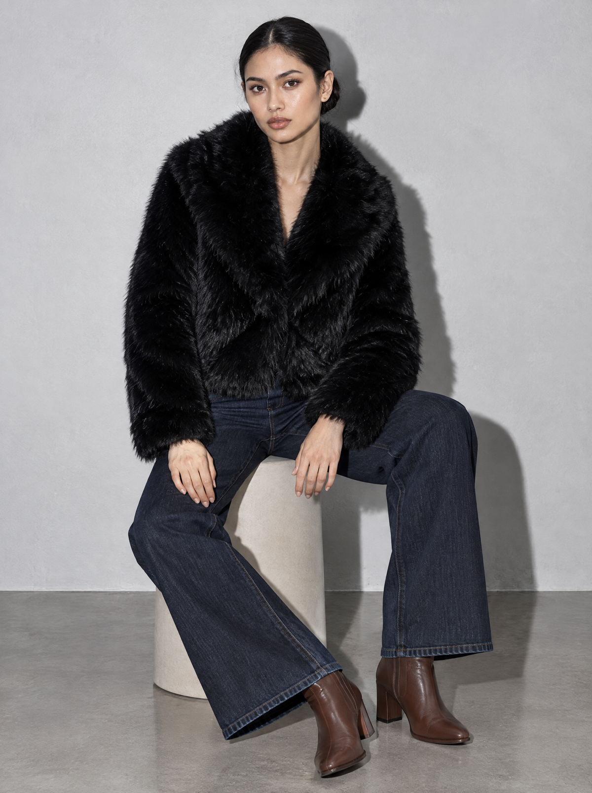 Women's Jacket Faux Fur Shawl Collar Cropped — Black — seated or lean