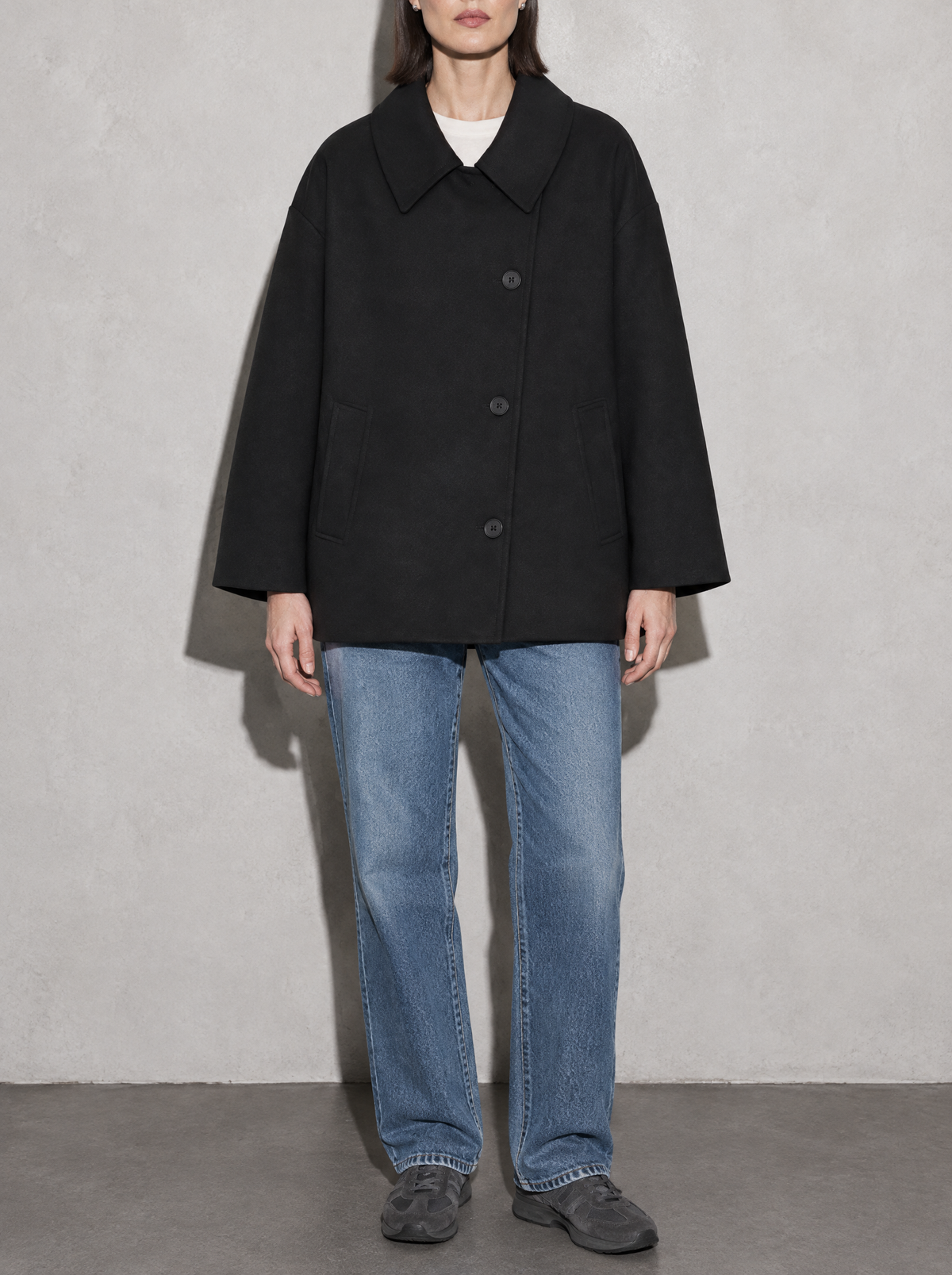 Cool flash studio · Streetstyle Black bust to thigh