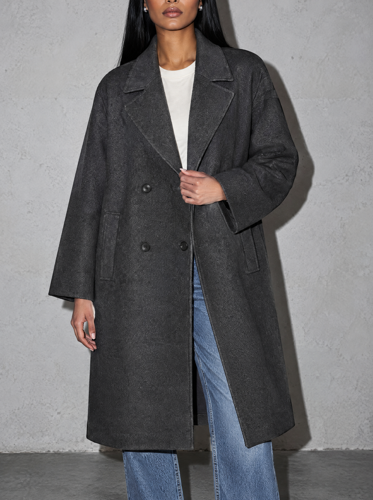 Cool flash studio · Streetstyle Grey bust to thigh