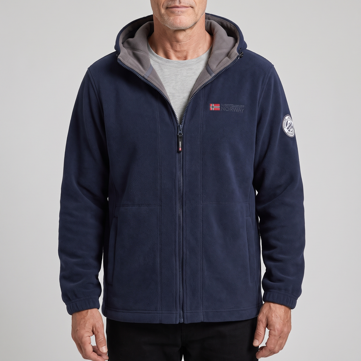 Unisex Fleece Jacket with High Collar and Zip Pockets