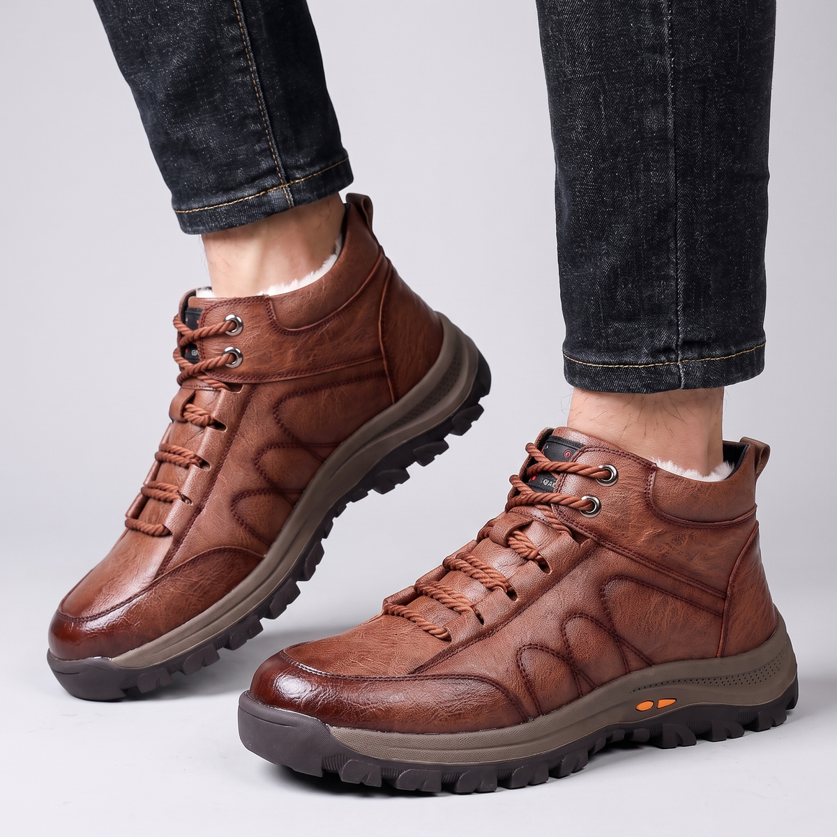 Unisex Winter Boots with Warm Lining and Water-Resistant Outer