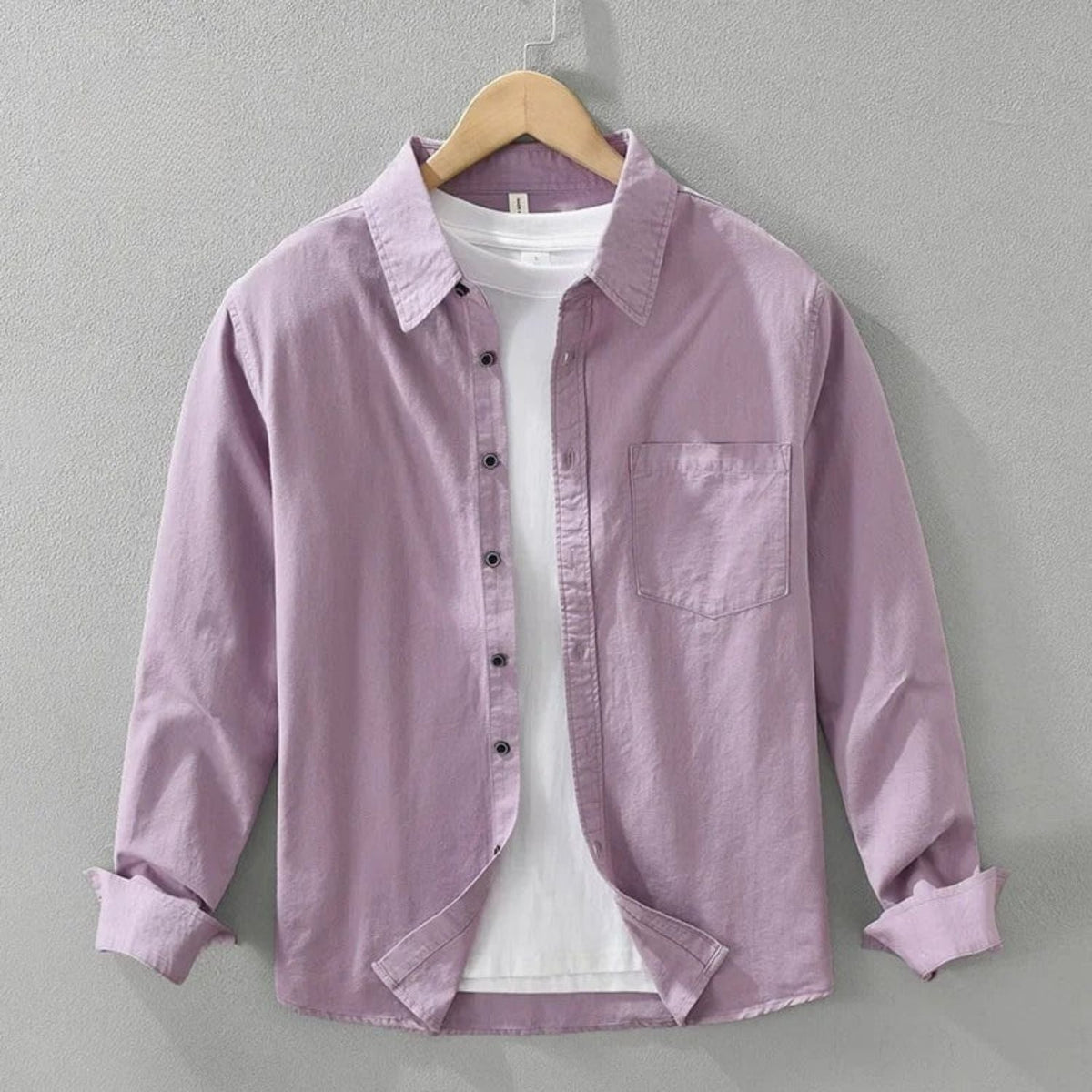 Unisex Shirt in 100% Cotton with Loose Fit