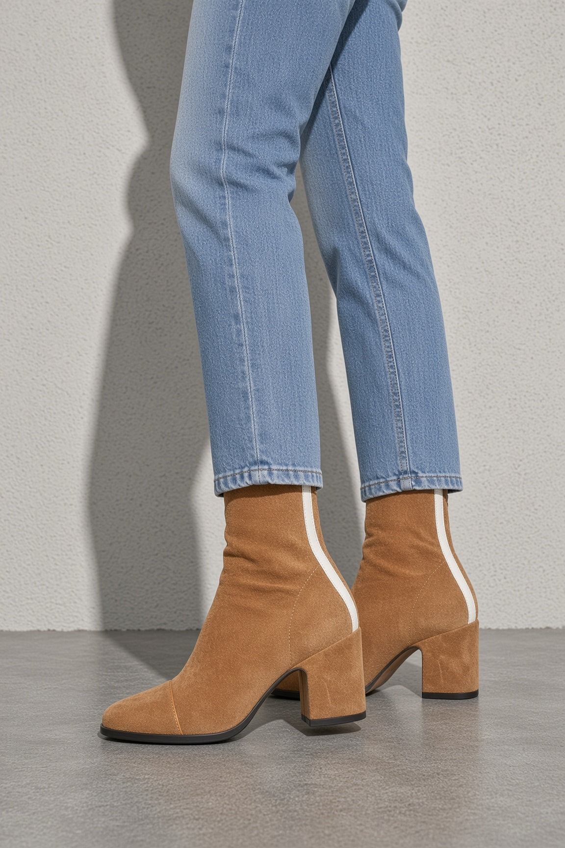 Women's Boots Ankle Suede Contrast Toe Cap Block Heel