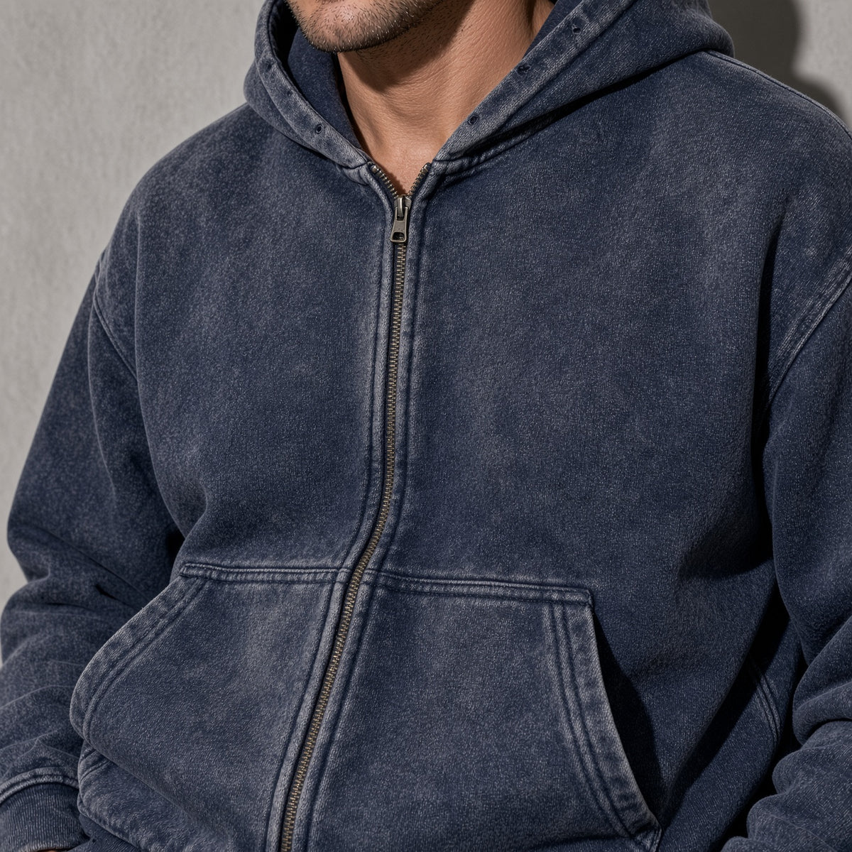 Men's Thick Spray-Dyed Cotton Hoodie with Front Zip Detail