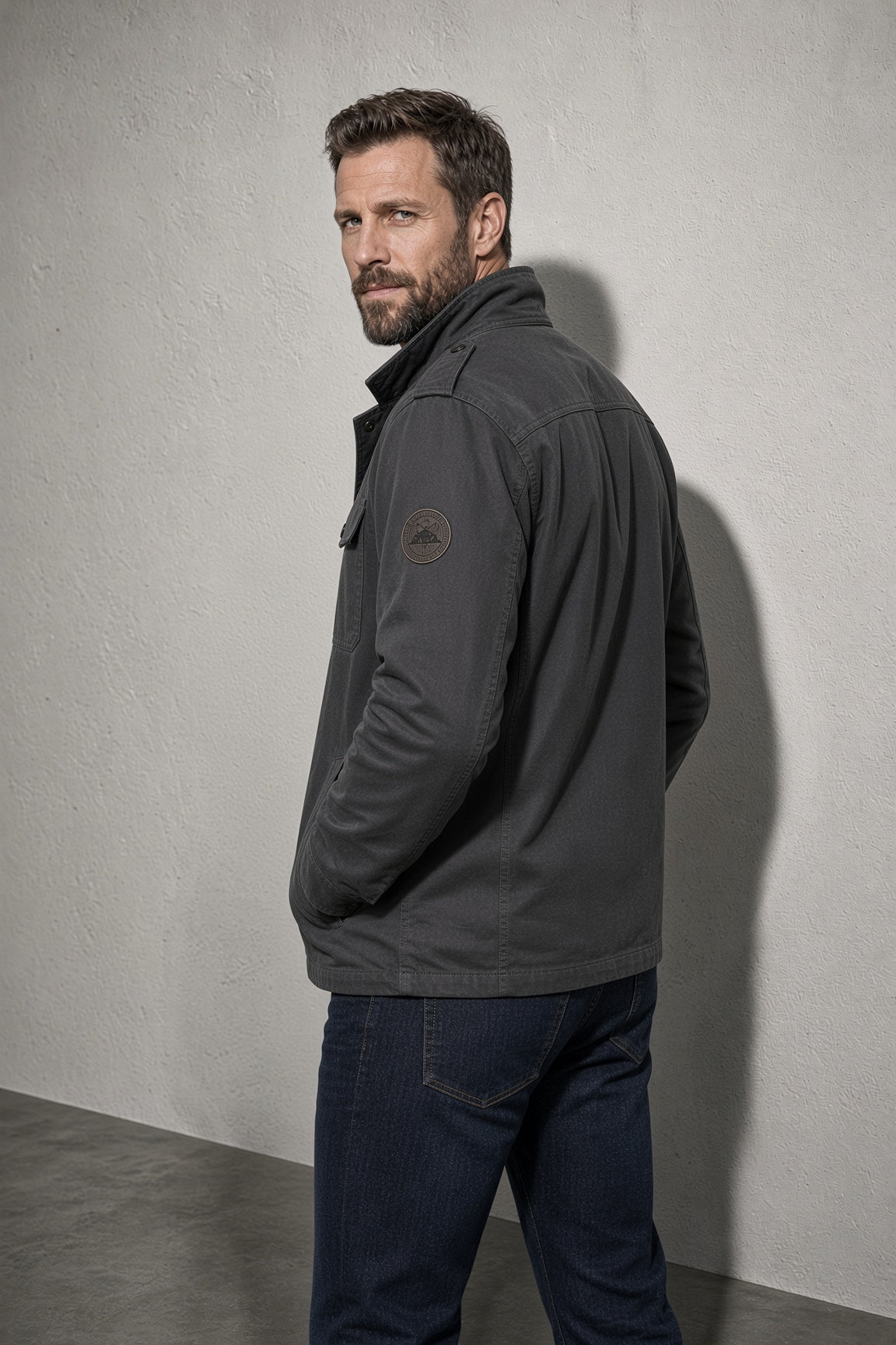 Men's Jacket Four-Pocket Stand Collar — Sleeve & Cuff Detail