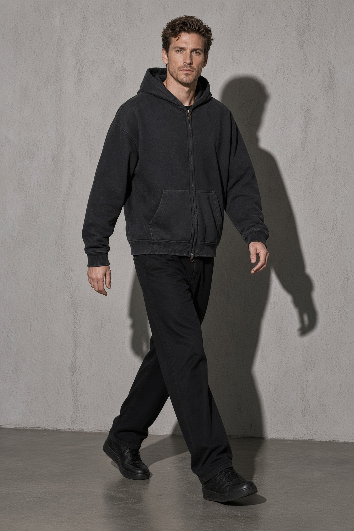 Men's Thick Spray-Dyed Cotton Hoodie with Front Zip Detail