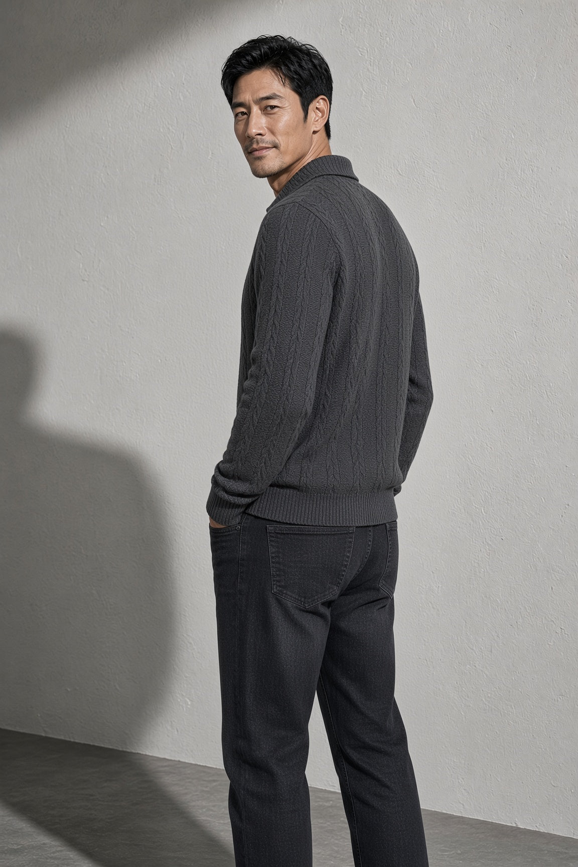 Men's Sweater Collared Quarter-Zip Textured Knit — Sleeve & Cuff Detail