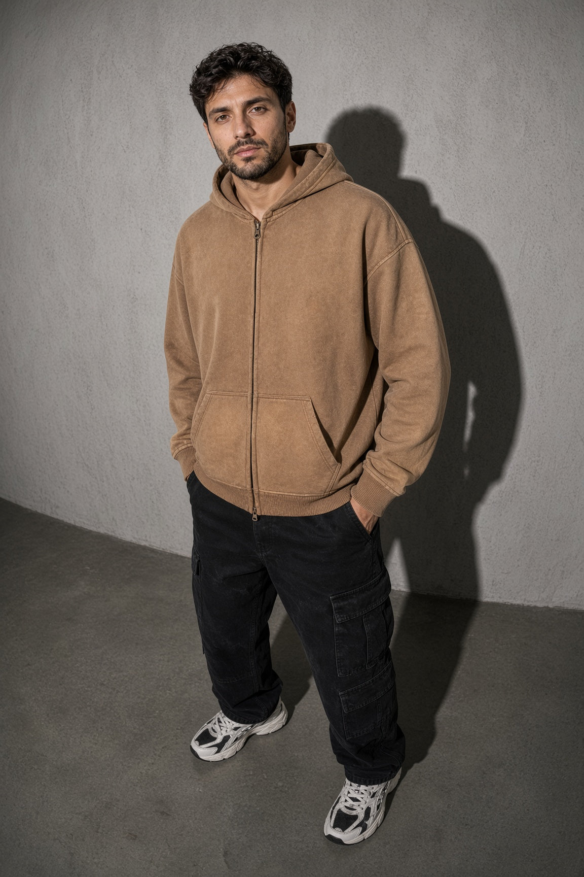 Men's Thick Spray-Dyed Cotton Hoodie with Front Zip Detail