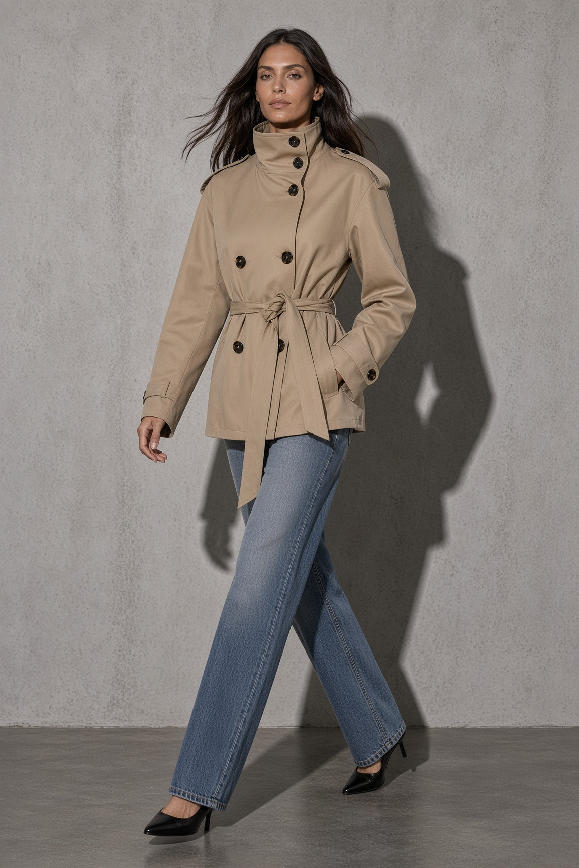 Women's Jacket Cropped Trench Turtle Neck — Collar & Neckline Detail