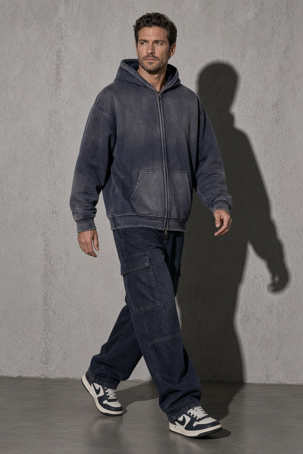 Men's Thick Spray-Dyed Cotton Hoodie with Front Zip Detail