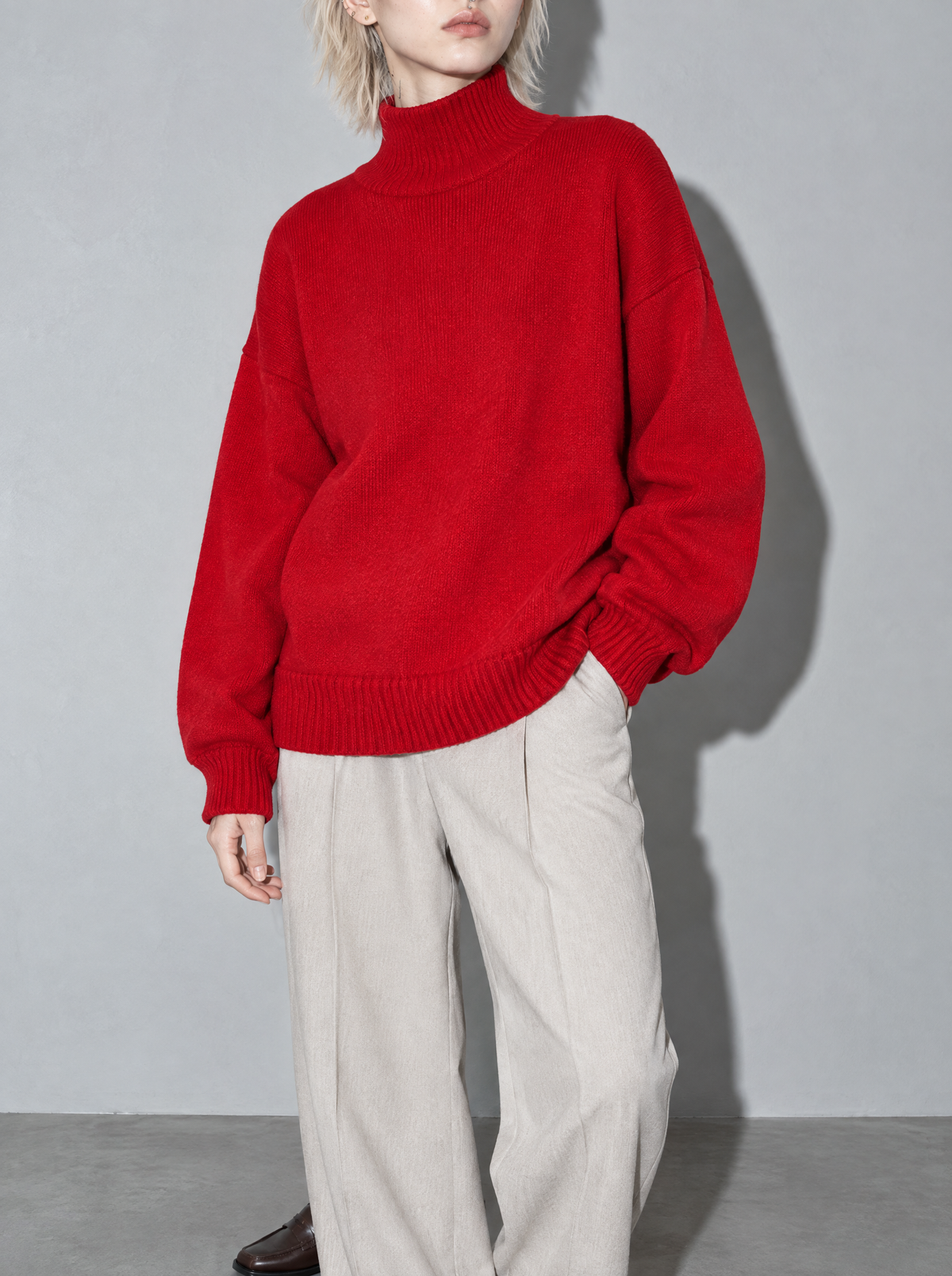 CodeCulture catalog 2026-09-14 | Red | bust_to_thigh