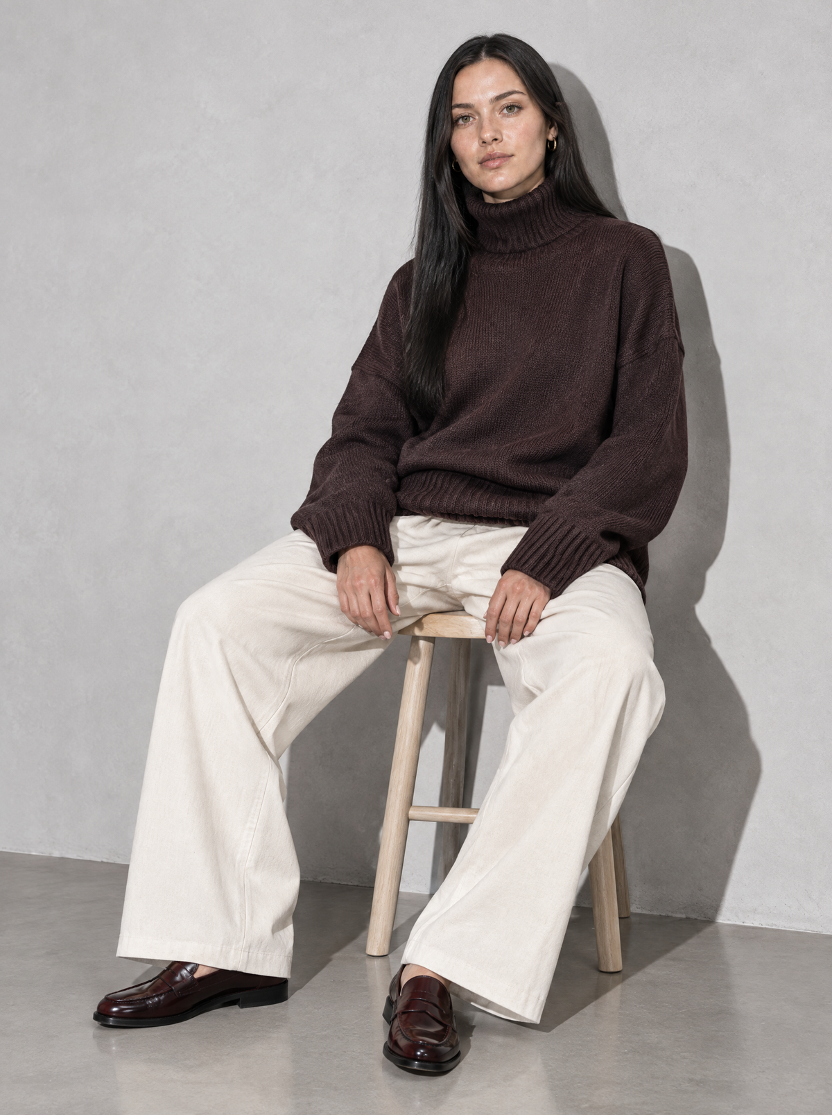 CodeCulture catalog 2026-09-14 | Gray | seated_or_lean