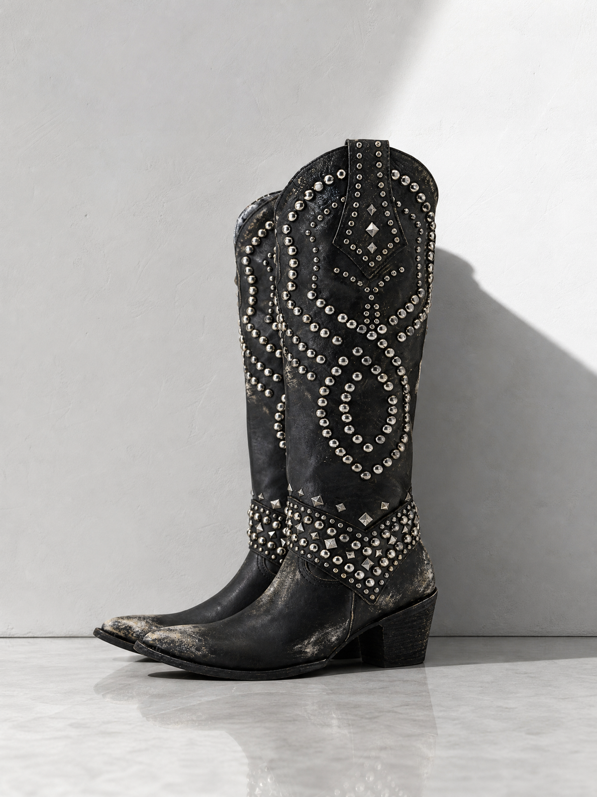 Rivet Female Boots With Chunky Heels - Black - outer side profile